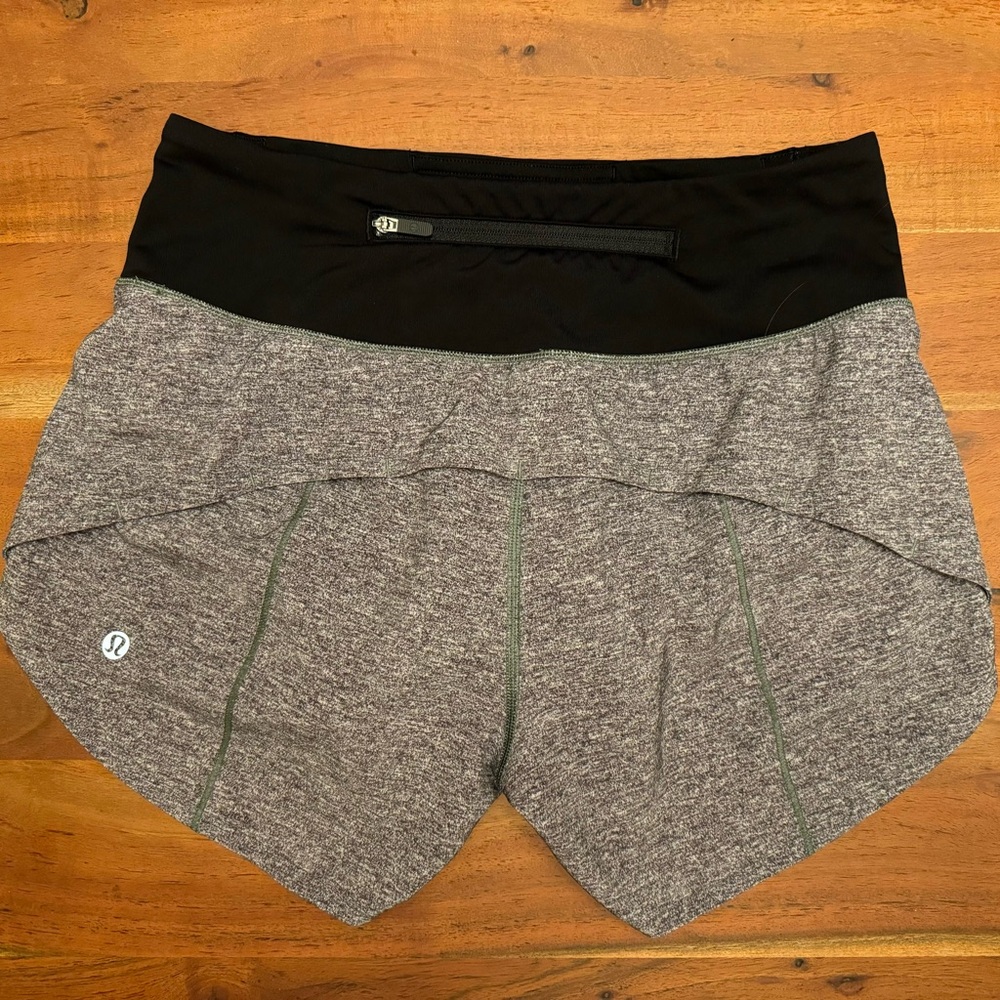 Lululemon Speed Up Mid Rise 4 in Shorts Heather Gray/Black Size 2